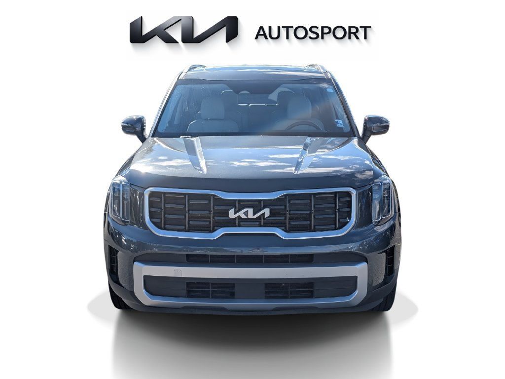 Certified 2023 Kia Telluride S w/ S Sunroof Package FWD image 2
