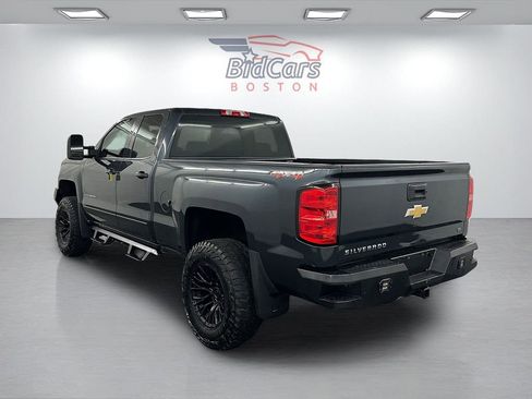 Used 2018 Chevrolet Silverado 1500 LT w/ All Star Edition image 6