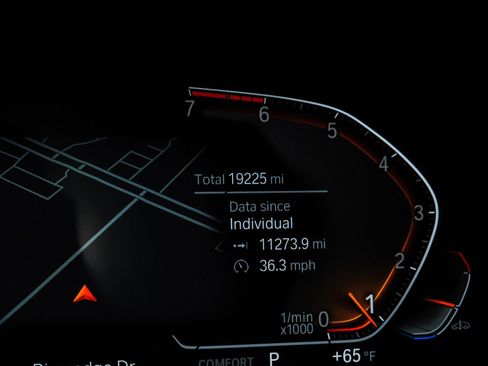 Used 2025 BMW X4 xDrive30i image 26