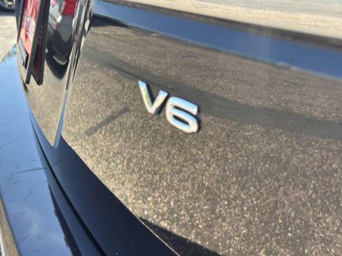 Used 2018 Volkswagen Atlas SE FWD image 34
