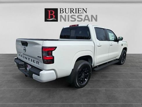 New 2026 Nissan Frontier SV w/ SV Convenience Package AWD/4WD image 6