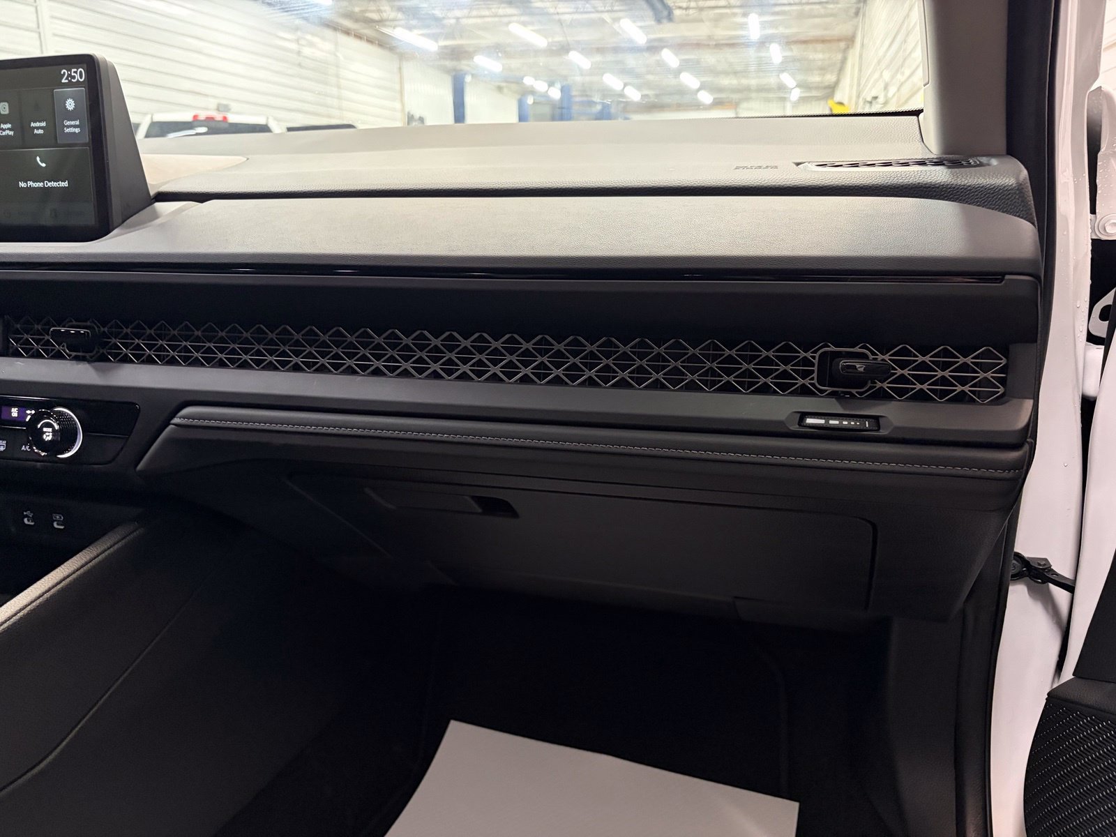 Used 2026 Honda Accord LX image 28