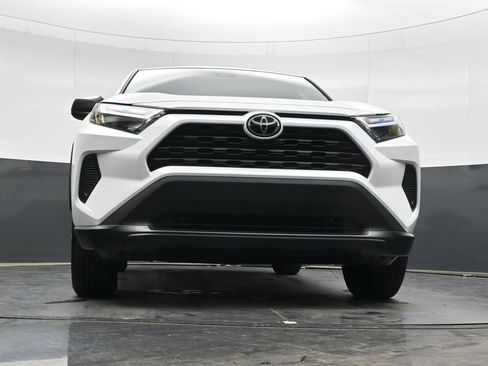 Used 2025 Toyota RAV4 LE FWD image 26