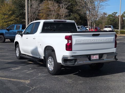 Used 2020 Chevrolet Silverado 1500 LT w/ Convenience Package image 5