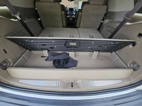 Used 2019 Chevrolet Tahoe Premier AWD/4WD image 79