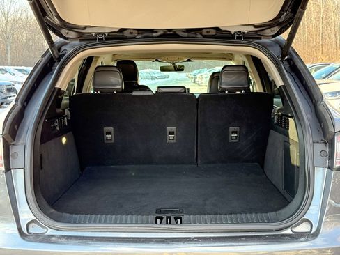 Used 2023 Lincoln Nautilus Reserve w/ Monochromatic Package image 13