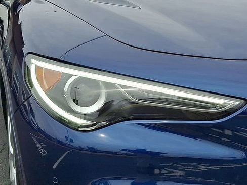 Used 2020 Alfa Romeo Stelvio Ti Sport w/ Quick Order Package 22S Sport image 9