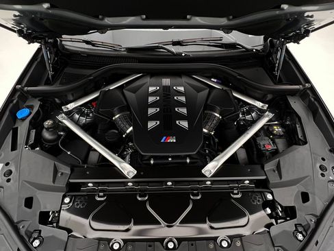 New 2026 BMW X5 M60i w/ Climate Comfort Package image 15