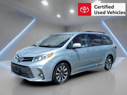 Certified 2019 Toyota Sienna Limited Premium