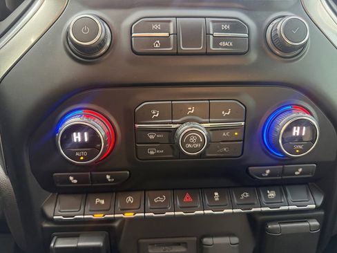 Used 2021 Chevrolet Silverado 1500 LT w/ Texas Edition Plus image 20