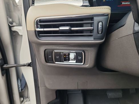 Used 2024 Lincoln Corsair FWD w/ Equipment Group 101A image 29