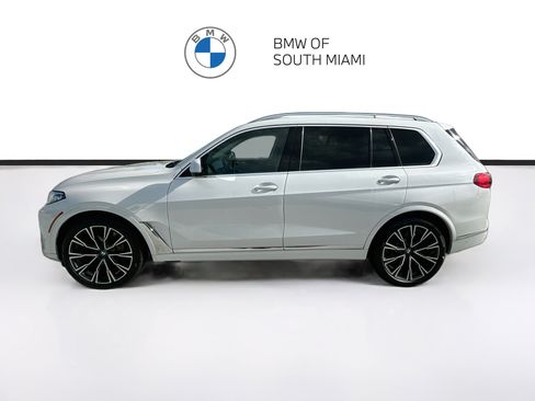 Used 2020 BMW X7 xDrive40i w/ Premium Package AWD/4WD image 4