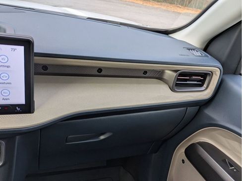 New 2026 Ford Maverick Lariat w/ 4K Tow Package image 22