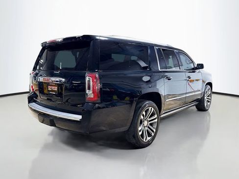 Used 2019 GMC Yukon XL Denali w/ Denali Ultimate Package image 7