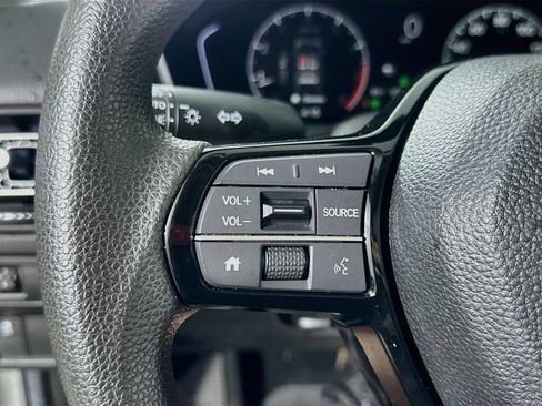 Used 2025 Honda Civic LX image 24