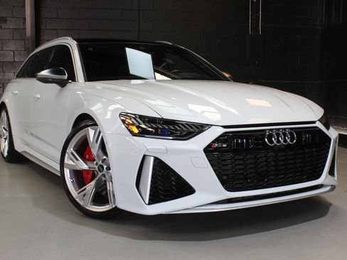 Used 2023 Audi RS 6 image 12