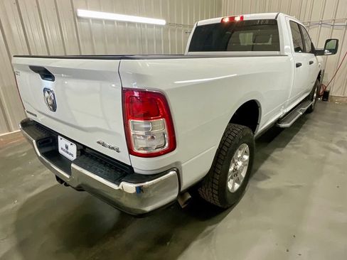 Used 2024 RAM 3500 Big Horn AWD/4WD image 23