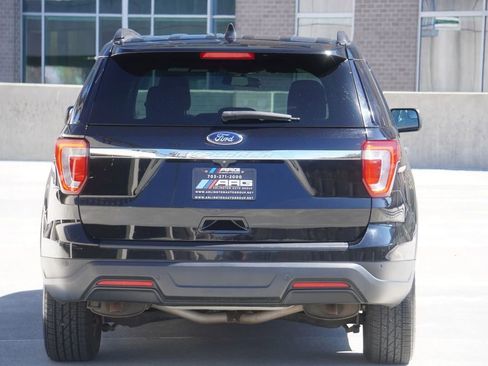 Used 2018 Ford Explorer 4WD image 12