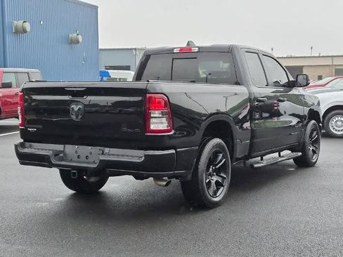 Used 2023 RAM 1500 Big Horn AWD/4WD image 3