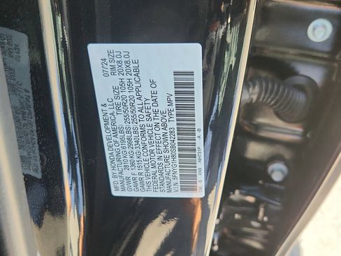 Used 2025 Honda Pilot Elite image 20