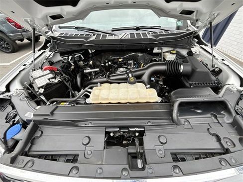 Used 2023 Ford F150 XLT w/ Equipment Group 302A High image 17