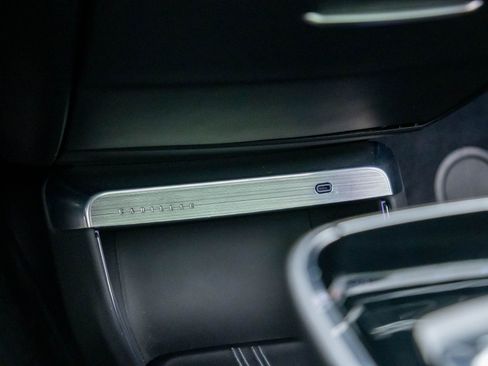 Certified 2025 Cadillac Lyriq Luxury w/ LPO, Floor Liner Package image 31