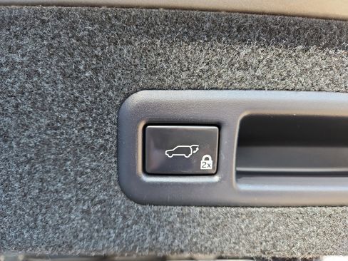 Used 2018 Lexus RX 350L Luxury w/ Cold Area Package (CT) image 26