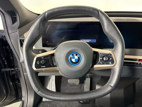 Used 2023 BMW iX xDrive50 w/ Premium Package image 12