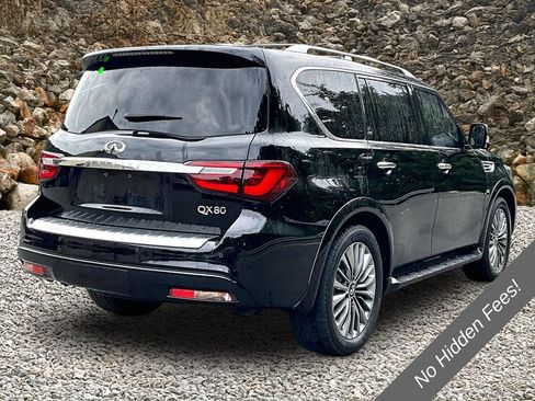 Used 2018 INFINITI QX80 4WD w/ Deluxe Technology Package image 2