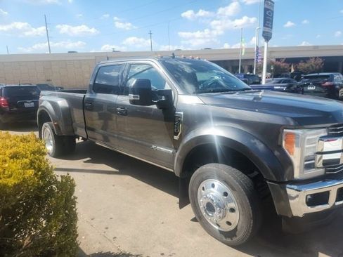 Used 2019 Ford F450 Lariat w/ Lariat Ultimate Package AWD/4WD image 1