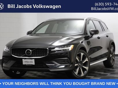 Used 2024 Volvo V60 B5 Cross Country Ultimate w/ Protection Package Premier