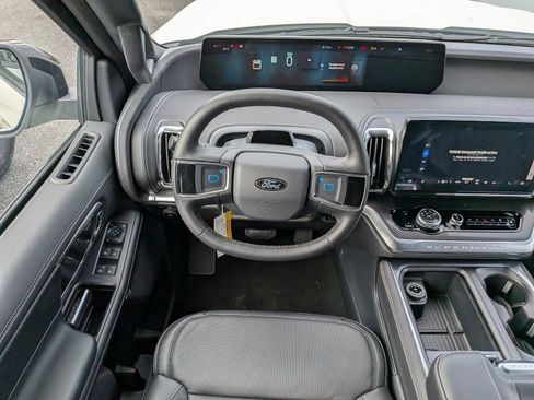 New 2026 Ford Expedition Max Platinum w/ Stealth Appearance Package image 18