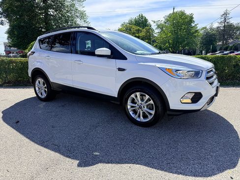 Used 2018 Ford Escape SE AWD/4WD image 37