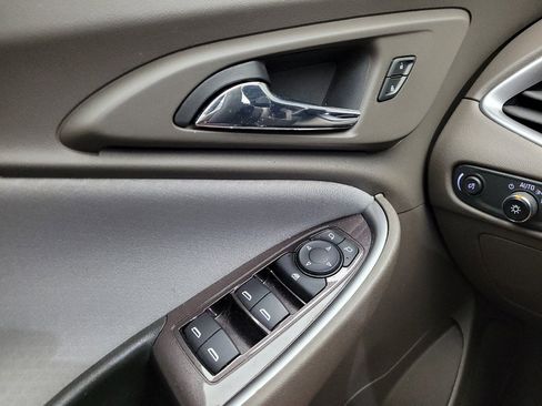 Used 2022 Chevrolet Malibu LS w/ Driver Confidence Package II FWD image 27
