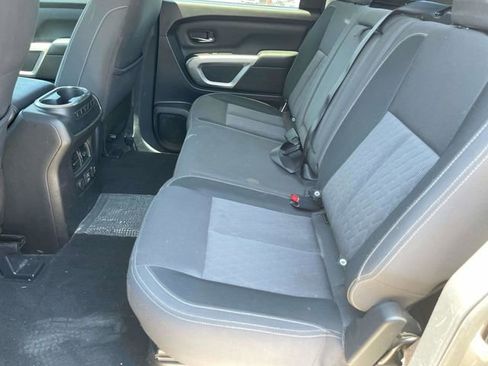 Used 2021 Nissan Titan SV w/ SV Convenience Package AWD/4WD image 25