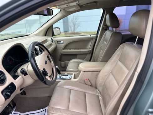 Used 2006 Ford Freestyle SEL image 10