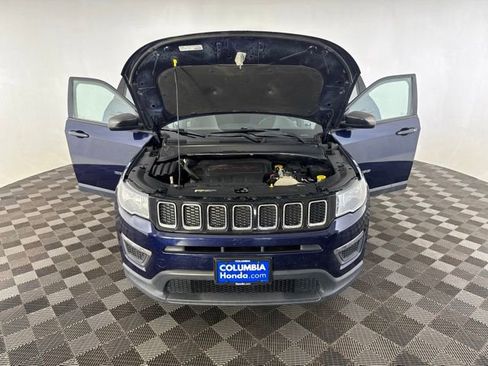 Used 2018 Jeep Compass Sport w/ Tech Group FWD image 14