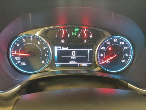 Used 2018 Chevrolet Equinox Premier image 23