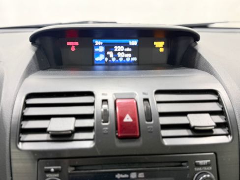 Used 2015 Subaru Forester 2.5i Premium image 17