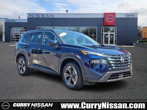 Used 2024 Nissan Rogue SV AWD/4WD image 1