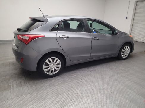 Used 2016 Hyundai Elantra GT FWD image 10
