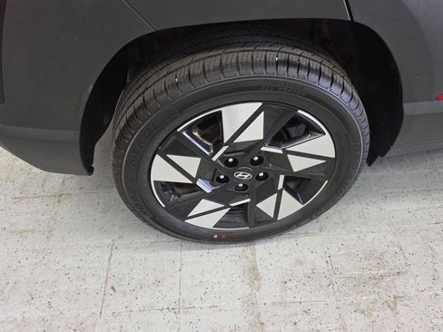 Used 2024 Hyundai Kona SEL AWD/4WD image 21