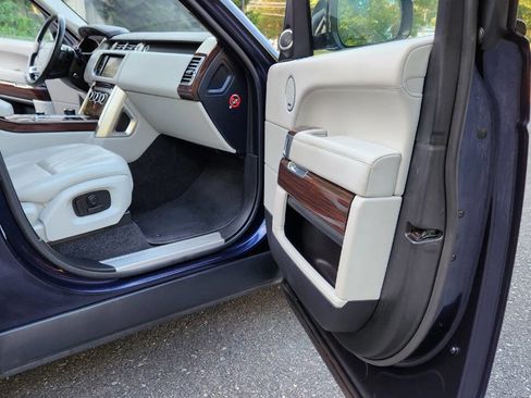 Used 2016 Land Rover Range Rover image 39