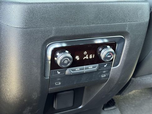 New 2026 GMC Yukon AT4 w/ AT4 Premium Package AWD/4WD image 26