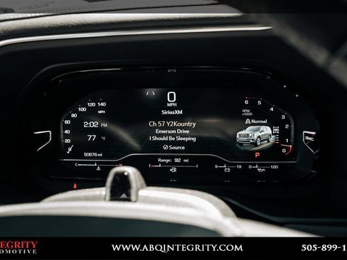 Used 2023 GMC Yukon XL Denali Ultimate AWD/4WD image 29