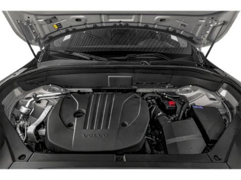 Used 2023 Volvo XC90 B6 Ultimate w/ Protection Package Premier AWD/4WD image 12