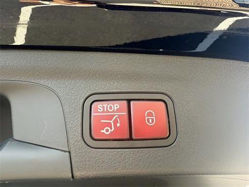 Used 2021 Mercedes-Benz GLE 450 4MATIC image 10