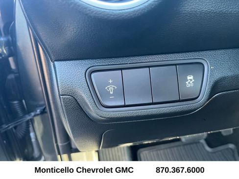 Used 2024 Kia Forte LX image 26