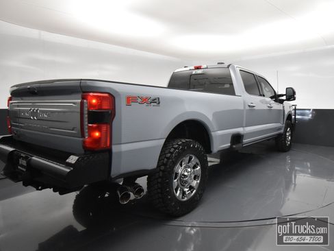 Used 2024 Ford F350 King Ranch w/ Chrome Package AWD/4WD image 50