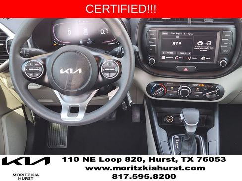 Used 2023 Kia Soul LX FWD image 10